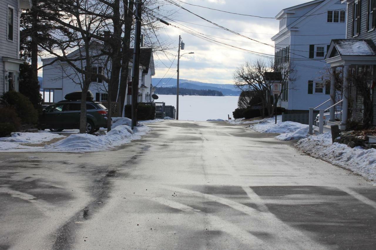 New One Bedroom Near Winnipesaukee
